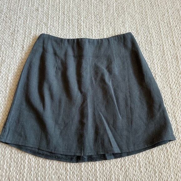 Princess Polly Grey Selby Mini Skirt Size 2 - Picture 2 of 7